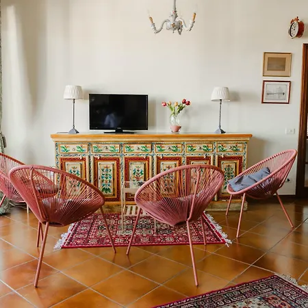 Apartament Victor Tuoro sul Trasimeno
