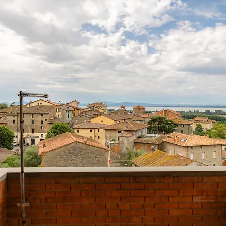 Victor Apartament Tuoro sul Trasimeno